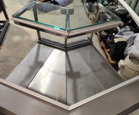 ΒΙΤΡΙΝΑ ΓΩΝΙΑ CARRIER DANAOS